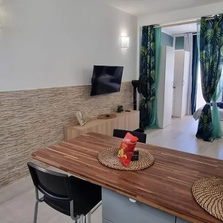 Monolocale Splendida In Tenerife Del Sur Casa Mimi Holiday home *